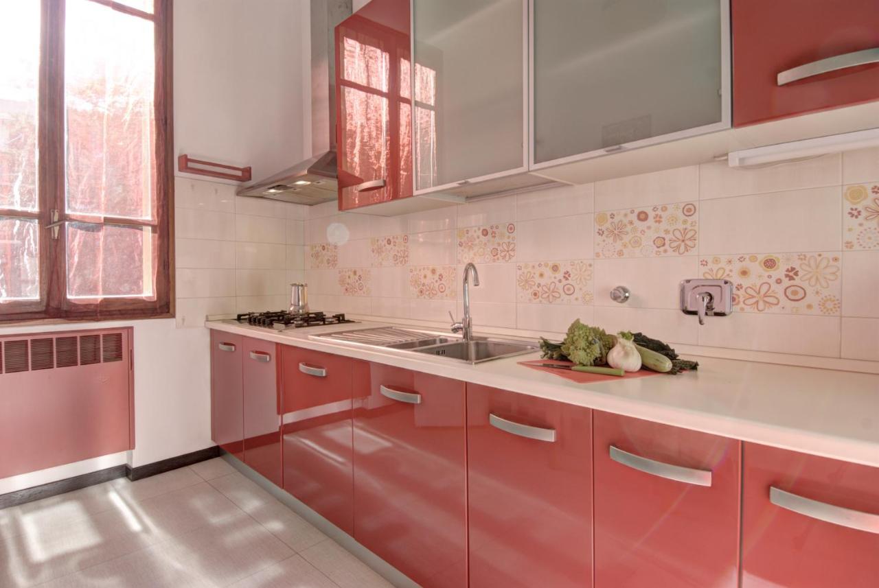 Getthekey Battisti Apartment Болонья Екстер'єр фото